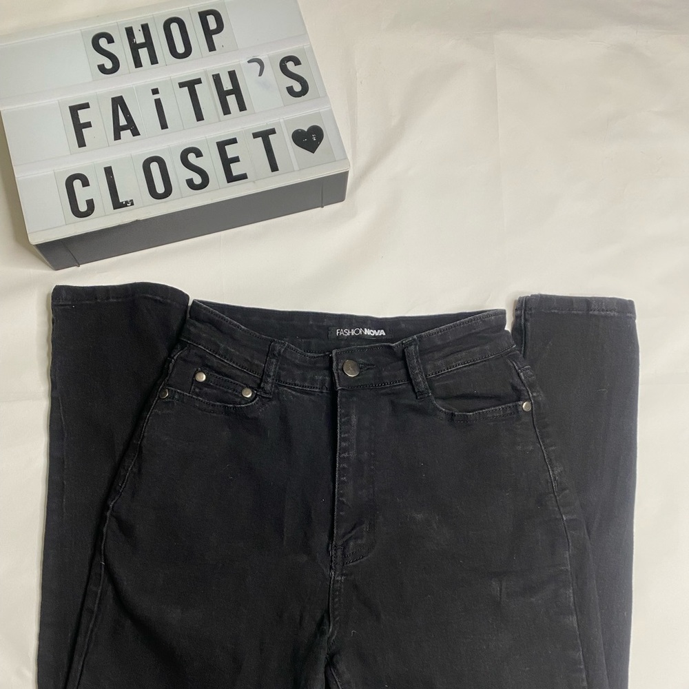 Black Fashion Nova High Rise Jeans